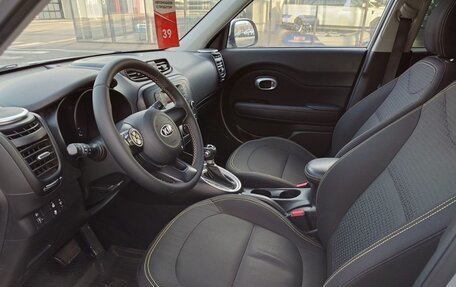 KIA Soul II рестайлинг, 2016 год, 1 200 000 рублей, 8 фотография