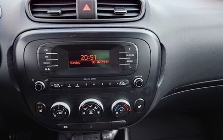 KIA Soul II рестайлинг, 2016 год, 1 200 000 рублей, 9 фотография