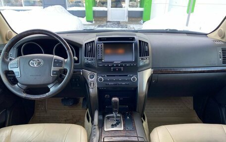 Toyota Land Cruiser 200, 2008 год, 2 509 000 рублей, 9 фотография