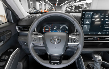 Toyota Highlander, 2025 год, 5 800 000 рублей, 11 фотография