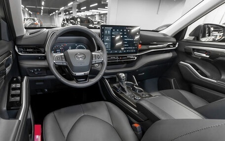 Toyota Highlander, 2025 год, 5 800 000 рублей, 7 фотография