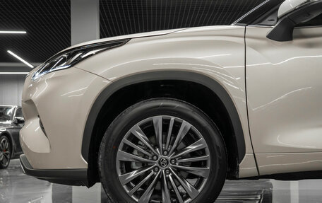 Toyota Highlander, 2025 год, 5 800 000 рублей, 27 фотография