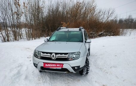 Renault Duster I рестайлинг, 2016 год, 1 000 000 рублей, 2 фотография