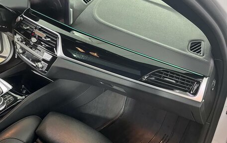 BMW 5 серия, 2019 год, 4 150 001 рублей, 28 фотография