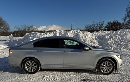 Volkswagen Passat B8 рестайлинг, 2017 год, 2 300 000 рублей, 4 фотография