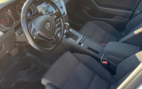 Volkswagen Passat B8 рестайлинг, 2017 год, 2 300 000 рублей, 11 фотография