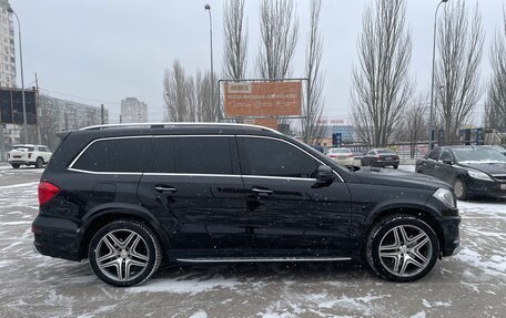 Mercedes-Benz GL-Класс, 2013 год, 2 950 000 рублей, 10 фотография