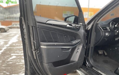 Mercedes-Benz GL-Класс, 2013 год, 2 950 000 рублей, 26 фотография