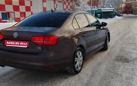 Volkswagen Jetta VI, 2015 год, 1 200 000 рублей, 3 фотография