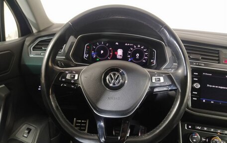 Volkswagen Tiguan II, 2019 год, 2 566 000 рублей, 15 фотография