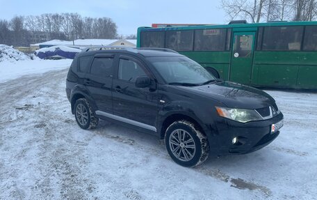 Mitsubishi Outlander III рестайлинг 3, 2008 год, 1 000 000 рублей, 3 фотография