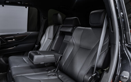 Lexus LX, 2022 год, 16 700 000 рублей, 20 фотография