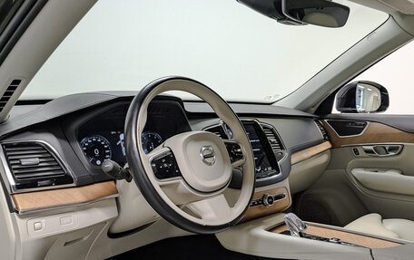 Volvo XC90 II рестайлинг, 2021 год, 6 000 000 рублей, 15 фотография