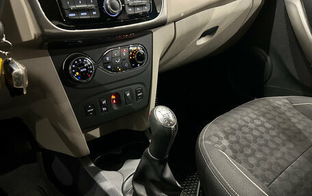 Renault Logan II, 2014 год, 799 000 рублей, 17 фотография