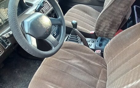 Mitsubishi Galant VIII, 1991 год, 180 000 рублей, 4 фотография