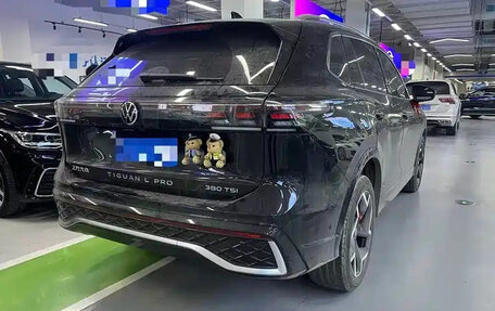 Volkswagen Tiguan, 2026 год, 4 499 000 рублей, 3 фотография