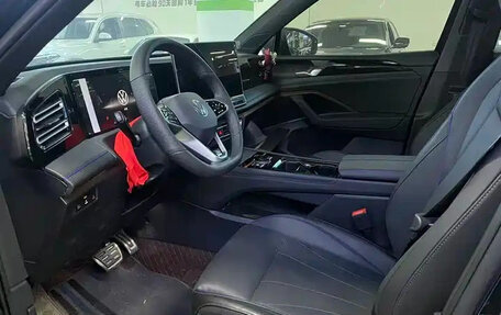 Volkswagen Tiguan, 2026 год, 4 499 000 рублей, 6 фотография