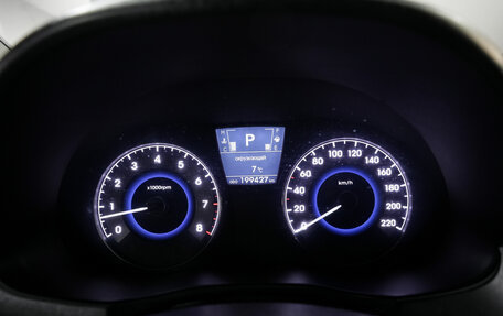 Hyundai Solaris II рестайлинг, 2011 год, 680 000 рублей, 14 фотография