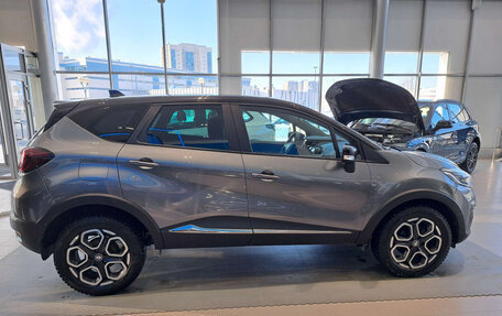 Renault Kaptur I рестайлинг, 2021 год, 1 817 000 рублей, 4 фотография