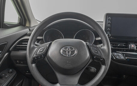 Toyota C-HR I рестайлинг, 2020 год, 2 899 000 рублей, 14 фотография