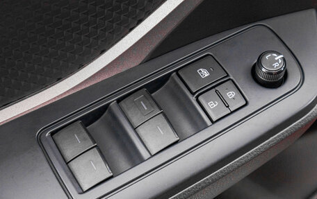 Toyota C-HR I рестайлинг, 2020 год, 2 899 000 рублей, 12 фотография