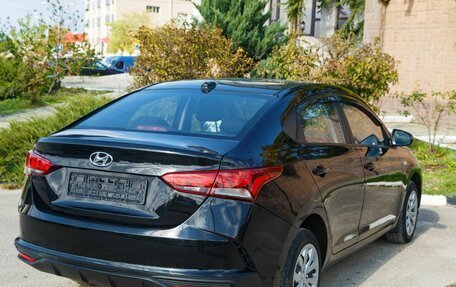 Hyundai Solaris II рестайлинг, 2021 год, 1 860 000 рублей, 7 фотография