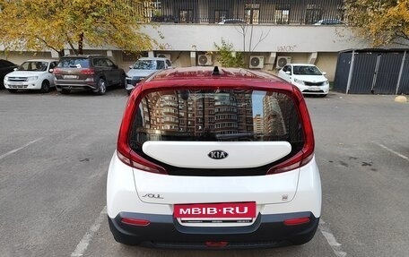 KIA Soul III, 2020 год, 1 790 000 рублей, 8 фотография