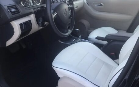 Mercedes-Benz A-Класс, 2012 год, 750 000 рублей, 4 фотография