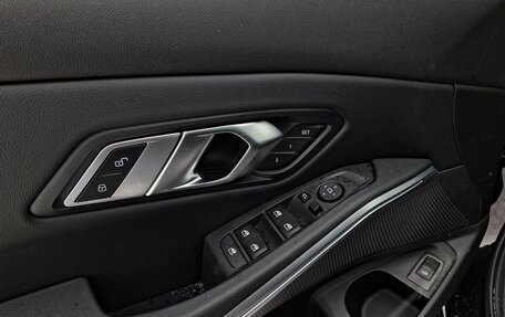 BMW 3 серия, 2023 год, 5 990 000 рублей, 11 фотография