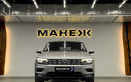 Volkswagen Tiguan II, 2017 год, 2 590 000 рублей, 2 фотография