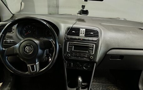 Volkswagen Polo VI (EU Market), 2015 год, 650 000 рублей, 9 фотография
