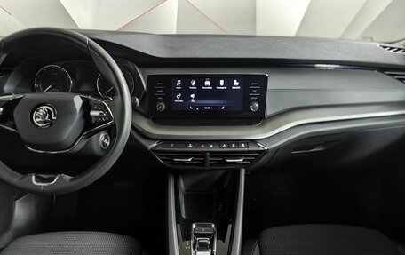 Skoda Octavia IV, 2021 год, 2 355 000 рублей, 15 фотография