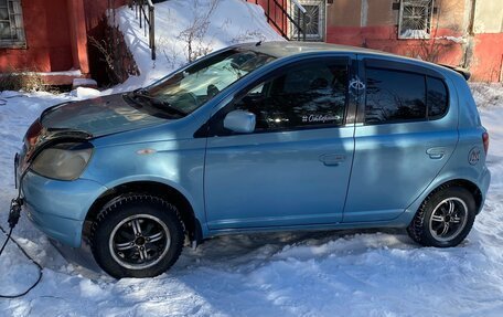 Toyota Vitz, 2001 год, 290 000 рублей, 3 фотография