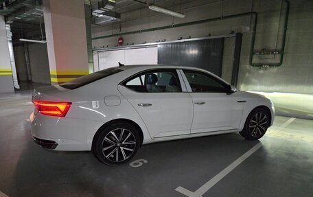 Skoda Superb III рестайлинг, 2025 год, 4 490 000 рублей, 1 фотография