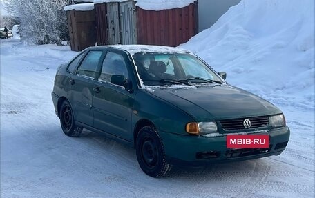 Volkswagen Polo III рестайлинг, 1997 год, 75 000 рублей, 2 фотография