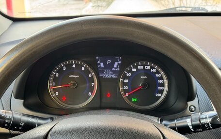 Hyundai Solaris II рестайлинг, 2012 год, 700 000 рублей, 14 фотография