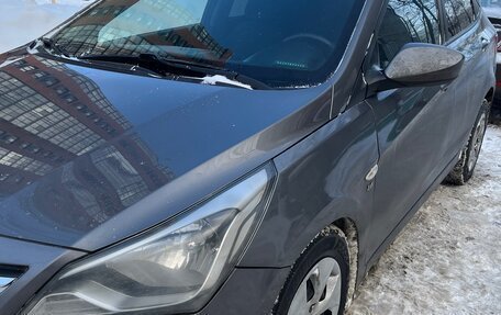 Hyundai Solaris II рестайлинг, 2015 год, 1 050 000 рублей, 6 фотография