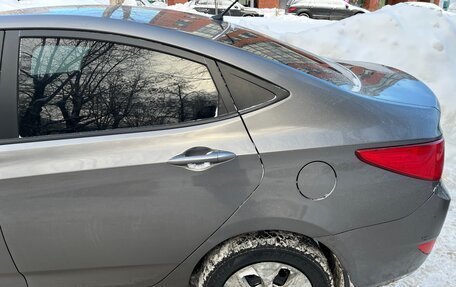 Hyundai Solaris II рестайлинг, 2015 год, 1 050 000 рублей, 8 фотография