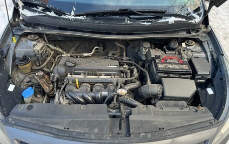 Hyundai Solaris II рестайлинг, 2015 год, 1 050 000 рублей, 27 фотография