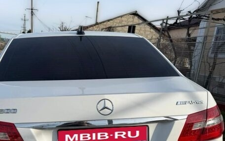 Mercedes-Benz E-Класс, 2012 год, 1 650 000 рублей, 5 фотография