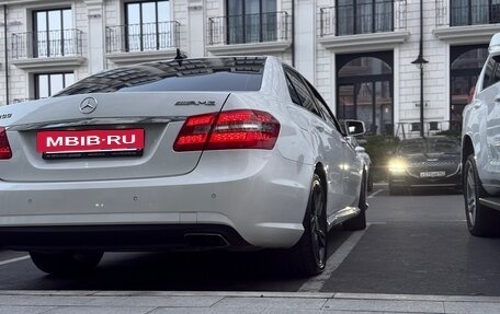 Mercedes-Benz E-Класс, 2012 год, 1 650 000 рублей, 11 фотография