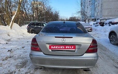 Mercedes-Benz E-Класс, 2002 год, 600 000 рублей, 6 фотография
