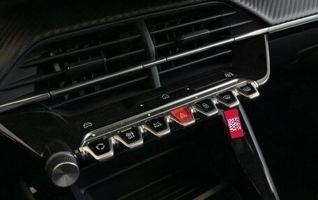 Peugeot 2008 II, 2025 год, 2 900 000 рублей, 14 фотография