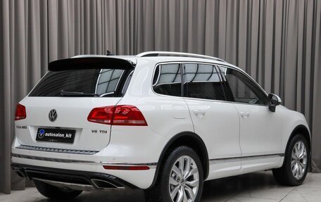 Volkswagen Touareg III, 2015 год, 3 790 000 рублей, 4 фотография
