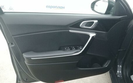 KIA cee'd III, 2022 год, 2 400 000 рублей, 9 фотография