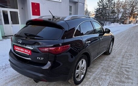 Infiniti FX II, 2012 год, 1 999 999 рублей, 5 фотография