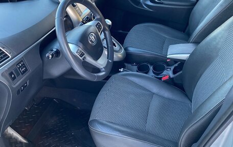 Toyota Verso I, 2015 год, 1 350 000 рублей, 6 фотография