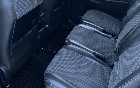 Toyota Verso I, 2015 год, 1 350 000 рублей, 18 фотография