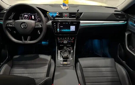 Skoda Superb, 2025 год, 2 950 000 рублей, 9 фотография