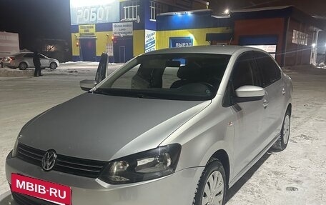Volkswagen Polo VI (EU Market), 2013 год, 612 000 рублей, 2 фотография